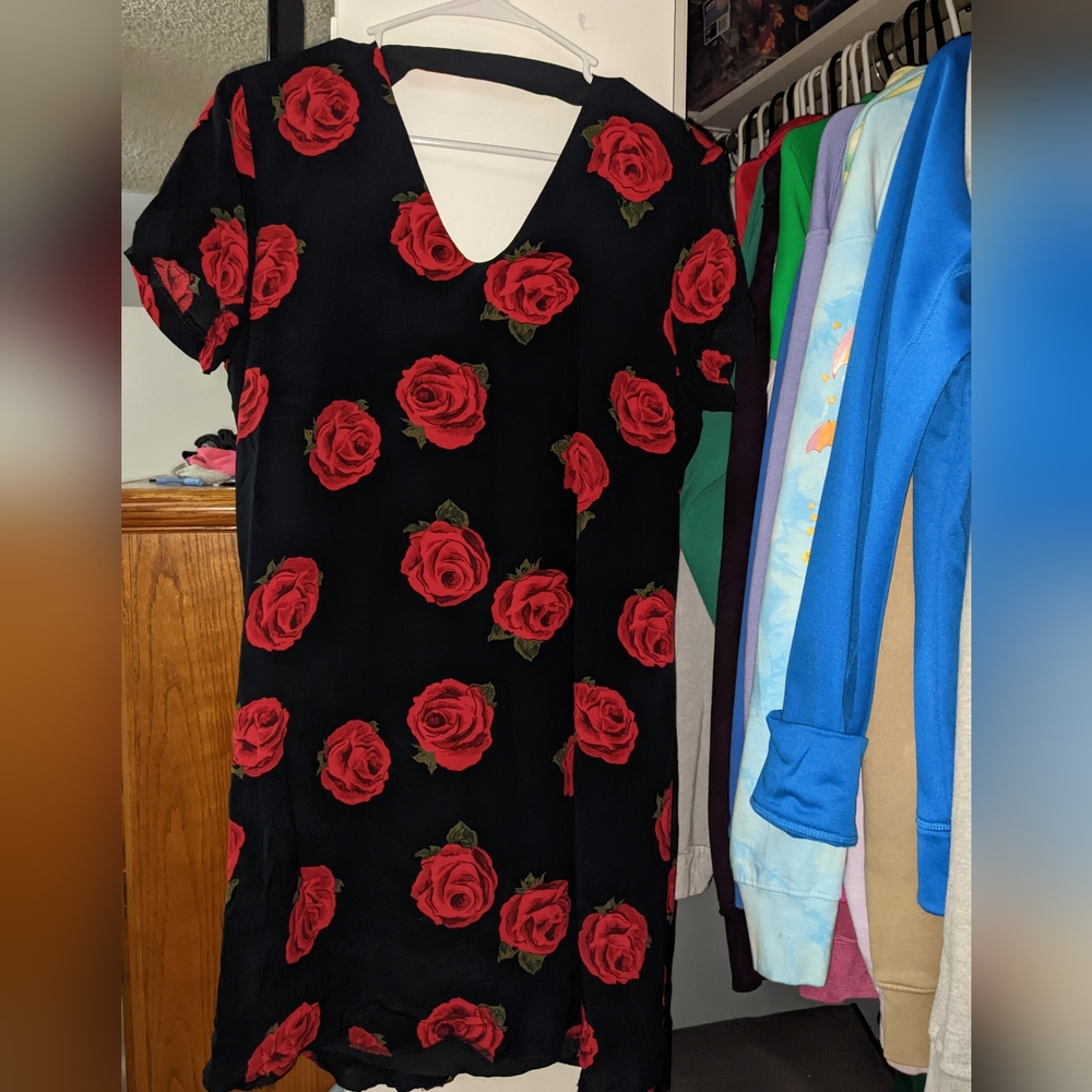 Sanctuary red rose dress